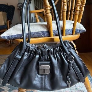 MARC JACOBS 2025 Medium CRISTINA SATCHEL Shoulder Bag, BLACK, NWOT -- SOLD OUT!